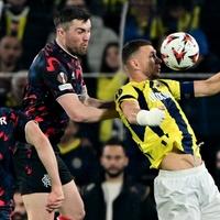 Džeko i Fener razbijeni od Rendžersa usred Istanbula