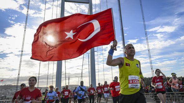 Istanbulski maraton - Avaz