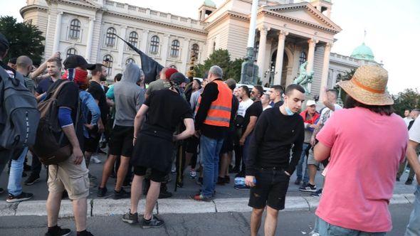 Incident koji se dogodio na protestu opozicije - Avaz