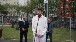 Jusuf Nurkić otvorio košarkaški teren u Tuzli 