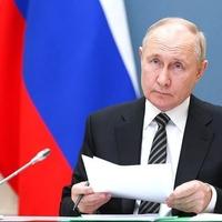 Putin će prisiljavati strance koji dolaze u Rusiju da potpišu "sporazum o odanosti"