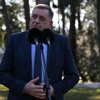 Dodik pozvao EUFOR da spriječi "bilo kakve pokrete iz Federacije prema RS"