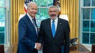 Ambasador Sven Alkalaj predao akreditive američkom predsjedniku