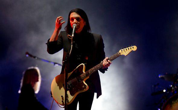 Brian Molko Placebo - Avaz