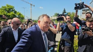 Prošla dva mjeseca: Nastavlja se suđenje Miloradu Dodiku i Milošu Lukiću