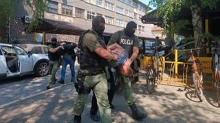 Predložen pritvor za 15 policajaca uhapšenih u akciji Meta 2