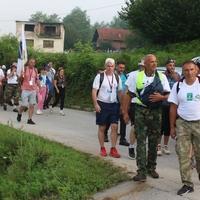 Učesnici "Marša mira" krenuli iz Kampa Liplje: Očekuje se da u Srebrenicu stignu sutra