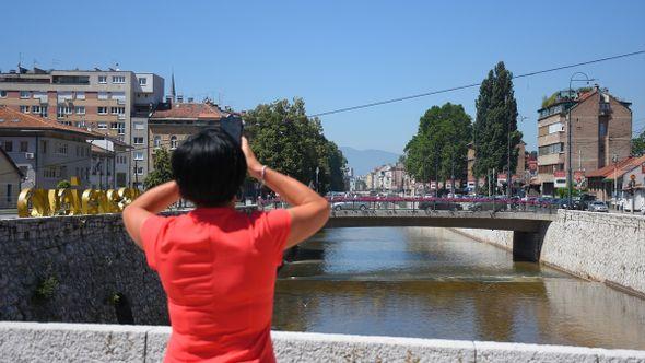 Turista u Sarajevu - Avaz