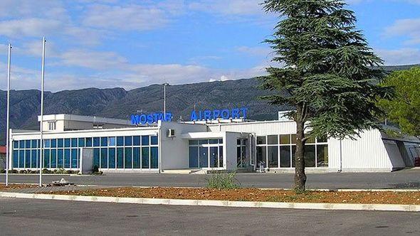 Aerodrom Mostar - Avaz