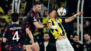 Džeko i Fener razbijeni od Rendžersa usred Istanbula