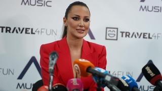 Aleksandra Prijović završila je prvi koncert u Zetri: Pogledajte kako je publika ispratila