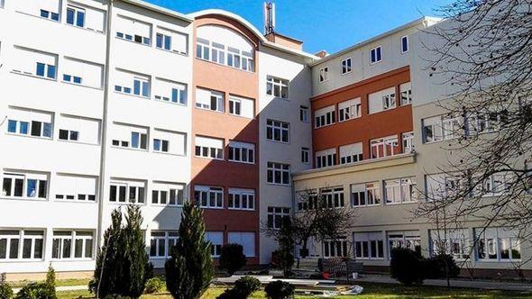 Univerzitetska bolnica Foča - Avaz