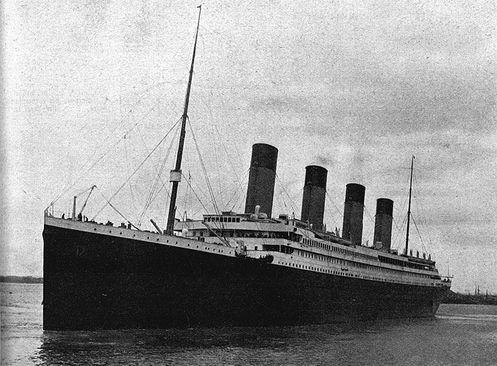 RMS „Titanic“ - Avaz