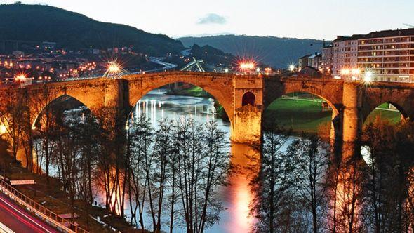 Ourense - Avaz