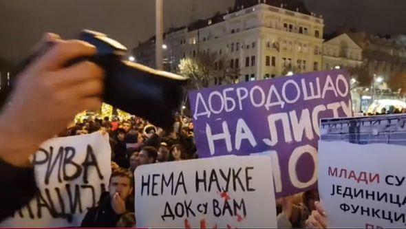 Protesti u Beogradu - Avaz