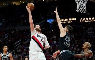 Portland razbio San Antonio, fenomenalna partija Nurkića