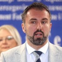 Stojanović: Iz SDFA niko ne odobrava presudu protiv Dodika, suzdržavaju se da kritikuju Šmita