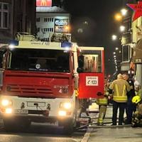 Veliki požar u centru Sarajeva: Vatrogasci na terenu