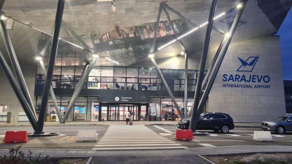 Aerodrom u Sarajevu - Avaz