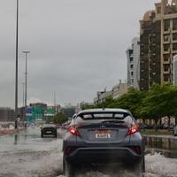 Obilne padavine izazvale poplave u Dubaiju, otkazani pojedini letovi
