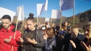 Učenjem Fatihe okončan protest u Donjoj Jablanici: "Poplave su prošle, vi nas potapate", "više ne molimo, sada zahtijevamo"