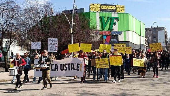 Protesti u Zenici - Avaz