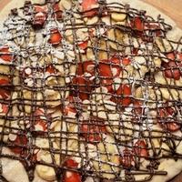 Nutella pizza s jagodama