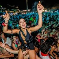 Kvarili atmosferu: Stranci na Ultra festivalu suzavcem prskali partijanere