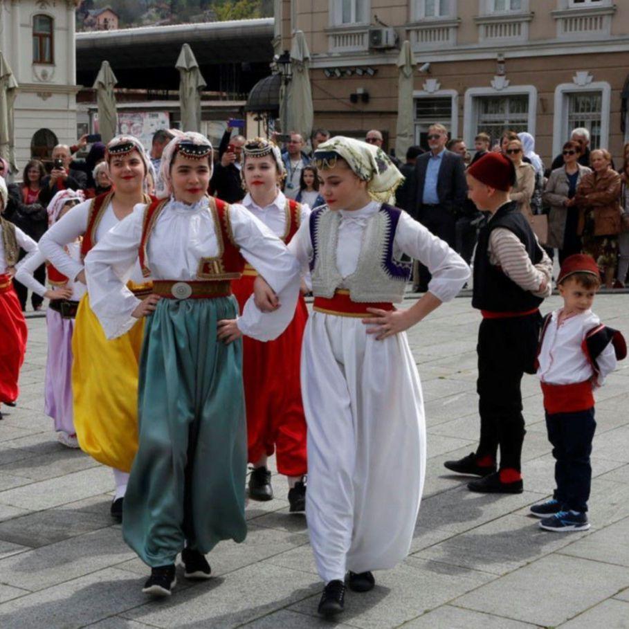 Obilježen Ramazanski bajram na Trgu Slobode u Tuzli