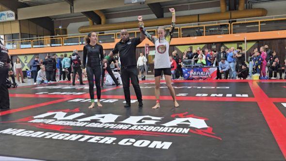 Ajla Saračević osvojila dvije zlatne i jednu srebrnu medalju na „NAGA Europe Grappling Championshipu"  - Avaz