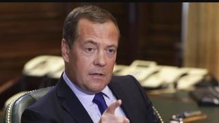 Medvedev izvrijeđao zapadne političare: "Sada žure da ljube čizme novom gospodaru"