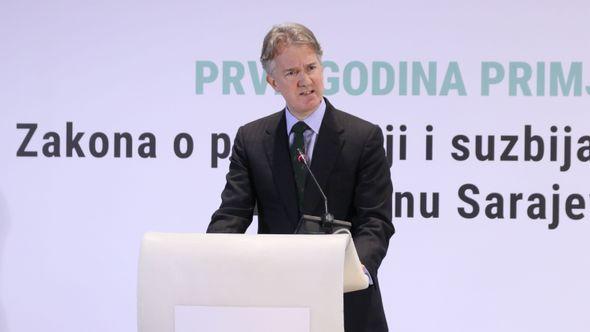 S održane pres-konferencije - Avaz