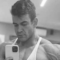 Poznati bodybuilder (28) preminuo nakon što je doživio srčani udar tokom treninga