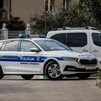 Muškarac i žena iz BiH pljačkali turiste u Splitu: Materijalna šteta oko 12.000 eura