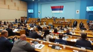 Stevandić i pojedini delegati unaprijed protiv Rezolucije o osudi genocida u Srebrenici