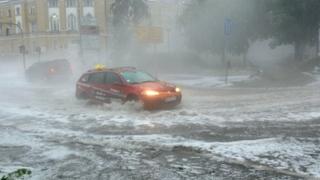 Potop u Srbiji, upozorenje meteorologa: Veoma opasno raste nivo jedne veće rijeke