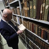 Čuvar pisanog blaga: Gazi Husrev-begova biblioteka čuva rukopis star 900 godina