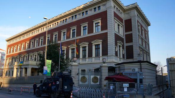 An an armored police vehicle guards outside the German consulate in Istanbul, Thursday, Feb. 2, 2023 - Avaz