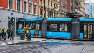 Tramvaj udario u prodavnicu u Oslu, četvero povrijeđenih