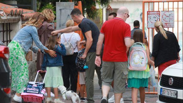 Počela nova školska godina u Srbiji - Avaz