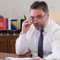 Košarac o opoziciji u RS: Da su dotakli dno najbolje govori da je notorni srbomrzac Bećirović molio ambasadore da ih podrže