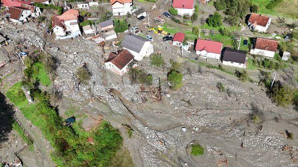 Apokaliptične slike u selu Zlate - Avaz