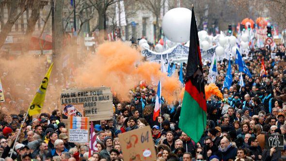 Protest u Francuskoj - Avaz