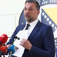 Konaković otkrio: Komšić i Izetbegović potpisali sporazum koji dio suvereniteta BiH daje Srbiji i Hrvatskoj