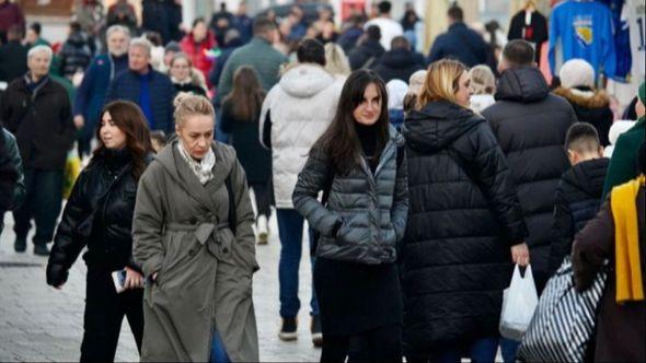 Brojni turisti prevareni - Avaz