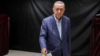 Erdoan ima značajnu prednost, ali nema dovoljno: Turska ide u drugi krug izbora

