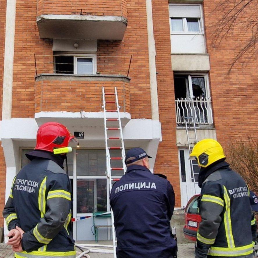 Scene užasa u Novom Pazaru: Otac preko terase pokušao da spasi djecu