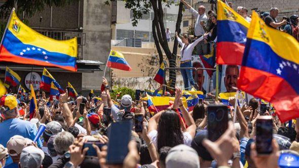 Protesti u Venecueli - Avaz