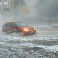 Potop u Srbiji, upozorenje meteorologa: Veoma opasno raste nivo jedne veće rijeke