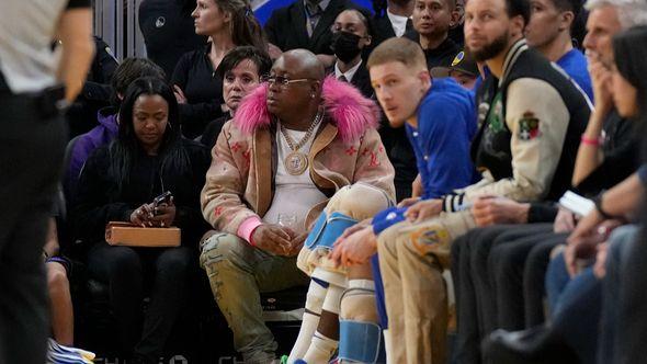 Kings, rapper E-40 cite 'misunderstanding' for ejection